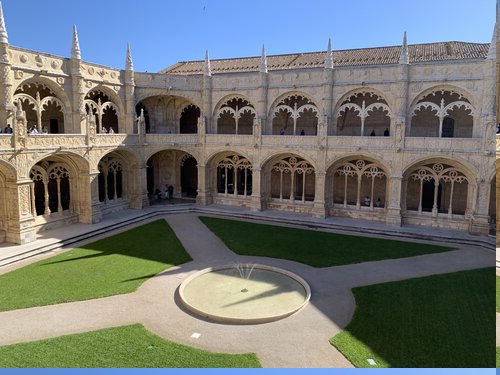 Courtyard of the Mosteiro
Jerónimos